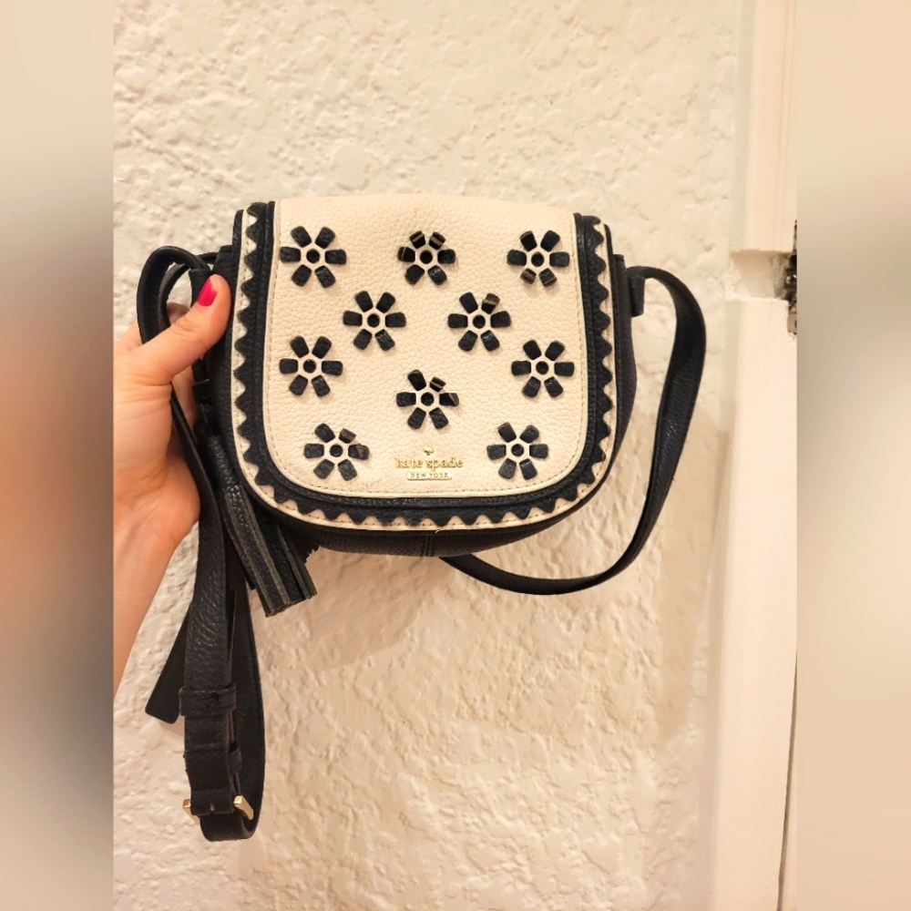 Like New Kate Spade Purse